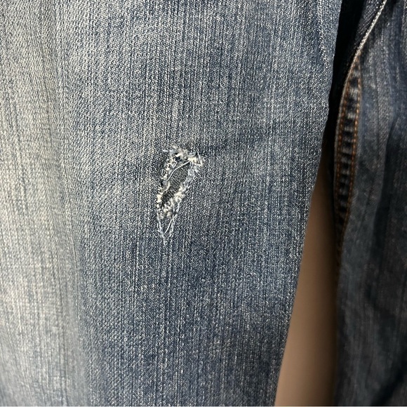 LEVI’S 550 Straight Leg Jeans Size 38X32
Has Distressing See Photos 100% Cotton - Picture 4 of 11